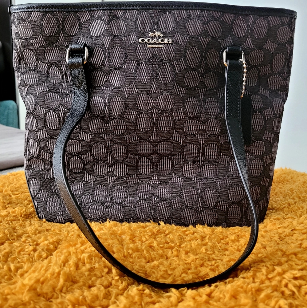 COACH TOTE